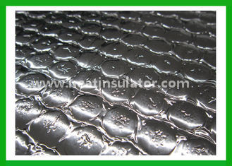 China Single Bubble Fire Rating Reflective Foil Insulation For Roof Class A 97% supplier